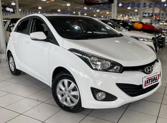 HYUNDAI HB20 1.6 COMFORT PLUS 16V FLEX 4P AUTOMÁTICO